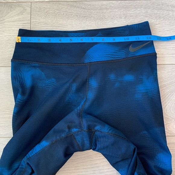 NIKE Power Legendary 28” Mid Rise Training Tights - Picture 11 of 14